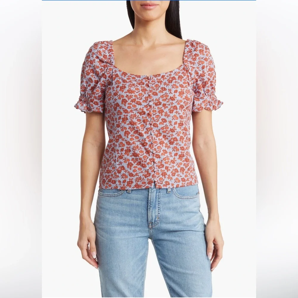 Madewell Button-Front Smocked-Back Top in Piccola Floral in Pale Dawn 10